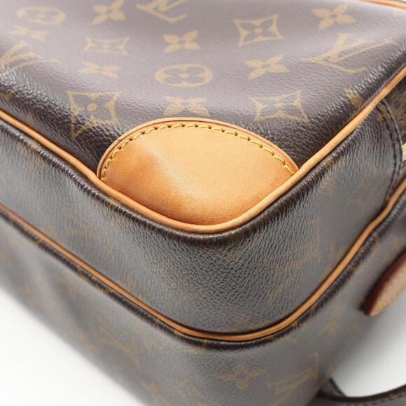 LOUIS VUITTON Brown Monogram Leather Shoulder Bag - Picture 8 of 11